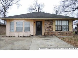 8504 Bayou Run Dr, New Roads, LA 70760