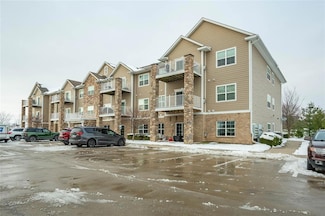 8350 Ep True Pkwy Unit 3102, West Des Moines, IA 50266