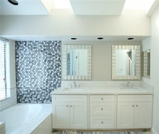 2144 Camellia Ln Unit 45, Fullerton, CA 92833
