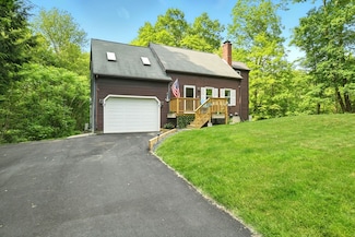 171 White Fox Rd, Feeding Hills, MA 01030