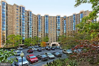 5902 Mount Eagle Dr Unit 814, Alexandria, VA 22303