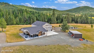 12194 E Rosewood Rd, Saint Maries, ID 83861