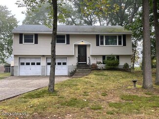 213 Woodin Rd, Clifton Park, NY 12065