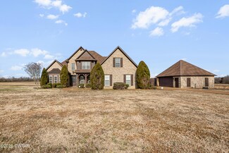 71 Hayneshaven Dr, Jackson, TN 38301