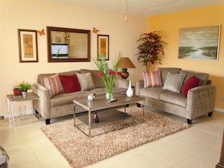 385 Markham R, Deerfield Beach, FL 33442