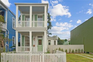 1009 Pleasant St, New Orleans, LA 70115