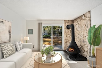 14635 NE 32nd St Unit D108, Bellevue, WA 98007