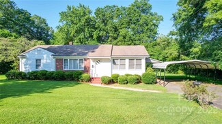 1400 Cone St, Wadesboro, NC 28170