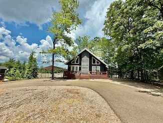 185 Holiday Hills Ln, Counce, TN 38326