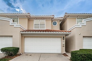 402 Barcelona Dr, Saint Petersburg, FL 33716