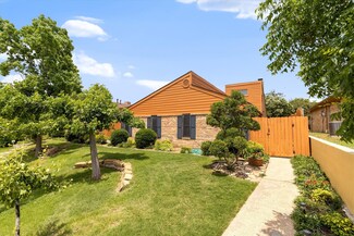 2027 Springwood Place Unit B, Carrollton, TX 75006