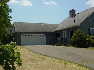 21 Stewart Ave, Monson, MA 01057