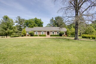 4644 Tara Dr, Nashville, TN 37215