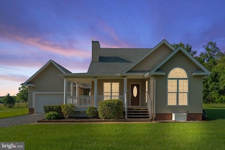 6181 Beach Rd, Midland, VA 22728