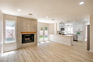 2204 Brighton Shore St, Las Vegas, NV 89128
