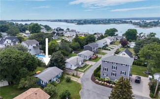 68 Durkin Dr, Narragansett, RI 02882