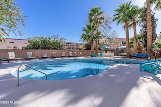 425 W Paseo Redondo Unit 3, Tucson, AZ 85701
