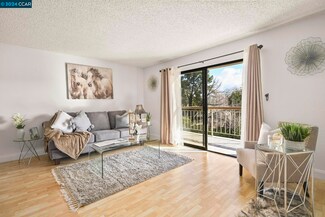 450 N Civic Dr Unit 402, Walnut Creek, CA 94596