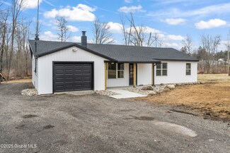 393 Midline Rd, Amsterdam, NY 12010