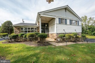 22 W Dartmouth Rd, Bala Cynwyd, PA 19004