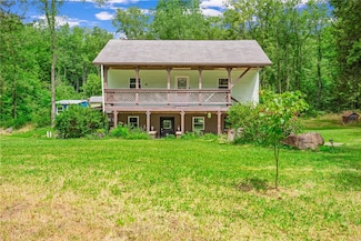 128 Lower Listonburg Rd, Confluence, PA 15424