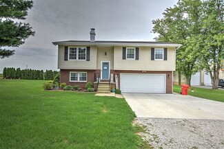 8495 Lehman Rd, Decatur, IL 62521