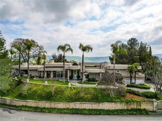 297 Edgemont Dr, Redlands, CA 92373