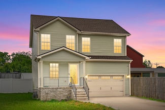 305 Peterson Ln, Clarksville, TN 37040