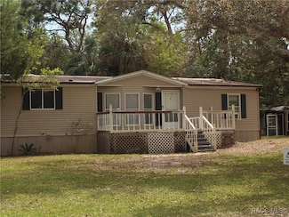 7512 W Clearbrook Ln, Homosassa, FL 34448
