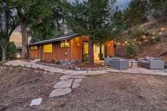 76 Old Spanish Trail, Portola Valley, CA 94028