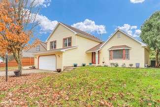 2512 Southwood Dr, Champaign, IL 61821