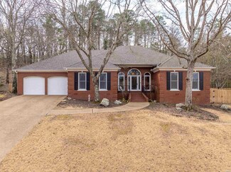 106 Ravenwood Place, Hot Springs National Park, AR 71901