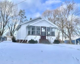2308 Vining St, Jackson, MI 49203