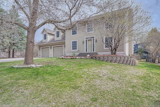 9599 Brookview Cir, Woodbury, MN 55125