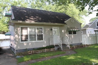 15439 Keegan Rd, Monroe, MI 48161