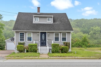 121 Taftville Occum Rd, Norwich, CT 06360