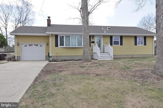 22 Woodland Rd, Bayville, NJ 08721