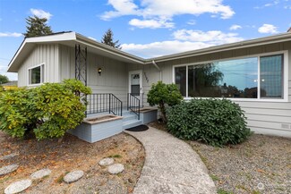 7127 S 129th St, Seattle, WA 98178