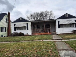 640 W Perry St, Bucyrus, OH 44820