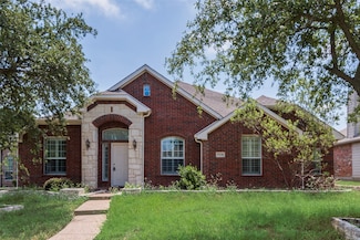 5218 Hopewell Dr, Garland, TX 75043