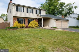 389 Roberts Dr, Somerdale, NJ 08083