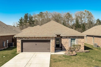 23101 Arcwood Dr, Denham Springs, LA 70726