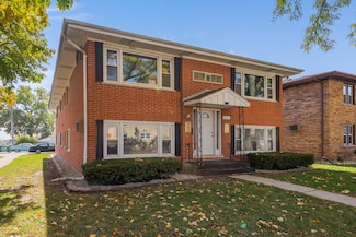 9125 Sahler Ave, Brookfield, IL 60513
