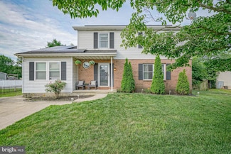 3 Danbury Dr, Sicklerville, NJ 08081