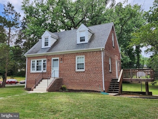 6809 Dodge Ln, Temple Hills, MD 20748