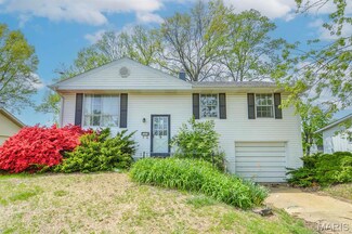 1107 Princeton Dr, O Fallon, IL 62269