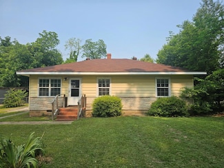 106 Hunter St, Albany, GA 31705