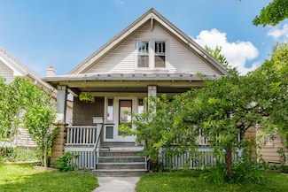 168 E Rosedale Ave, Milwaukee, WI 53207
