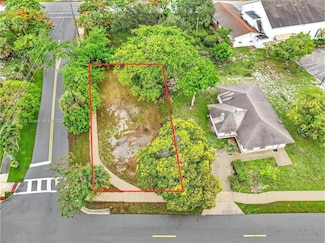 118 SW 8th Ct, Deerfield Beach, FL 33441