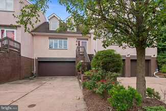 9 Hanover Ct, Princeton, NJ 08540